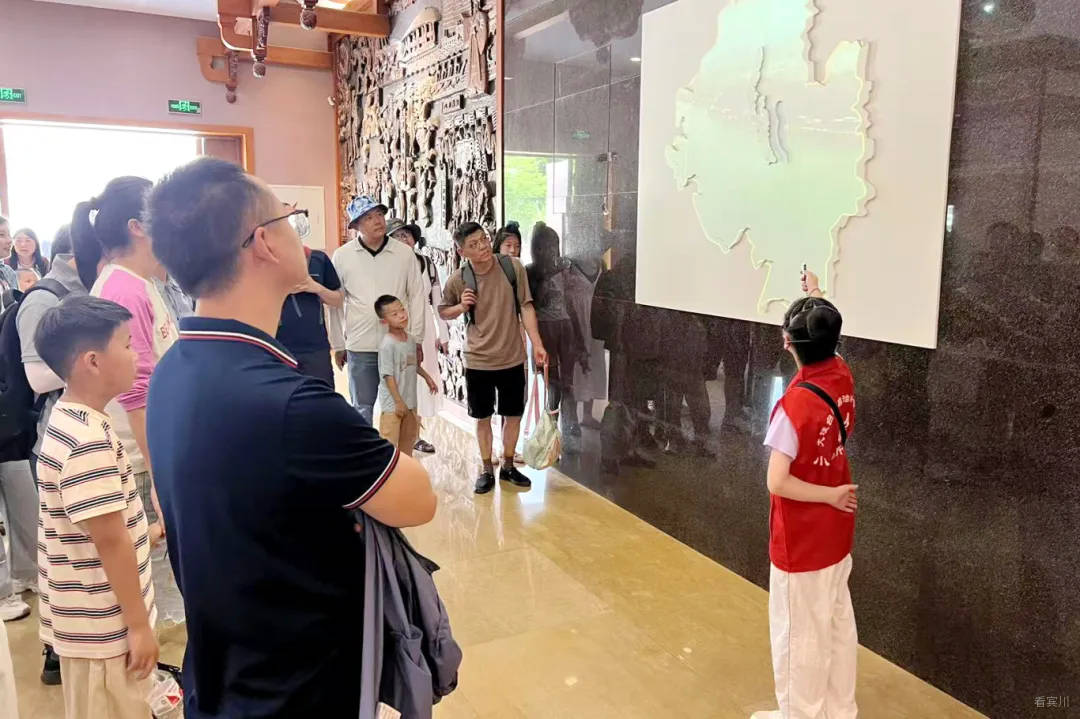 微信图片_2025-07-22_183502_100.jpg